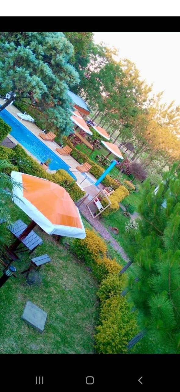 Complejo Cumelen Apartment Federacion Exterior photo